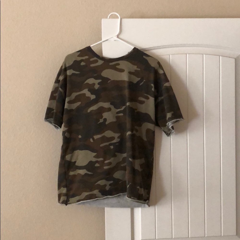 Camp Pacsun Shirt. Tapered Sleeves